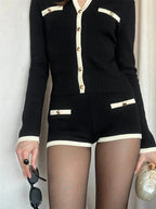 חליפת שני חלקים סרוגה בעיצוב קלאסי מחויט סריג ומכנסיים קצרים - אלנה