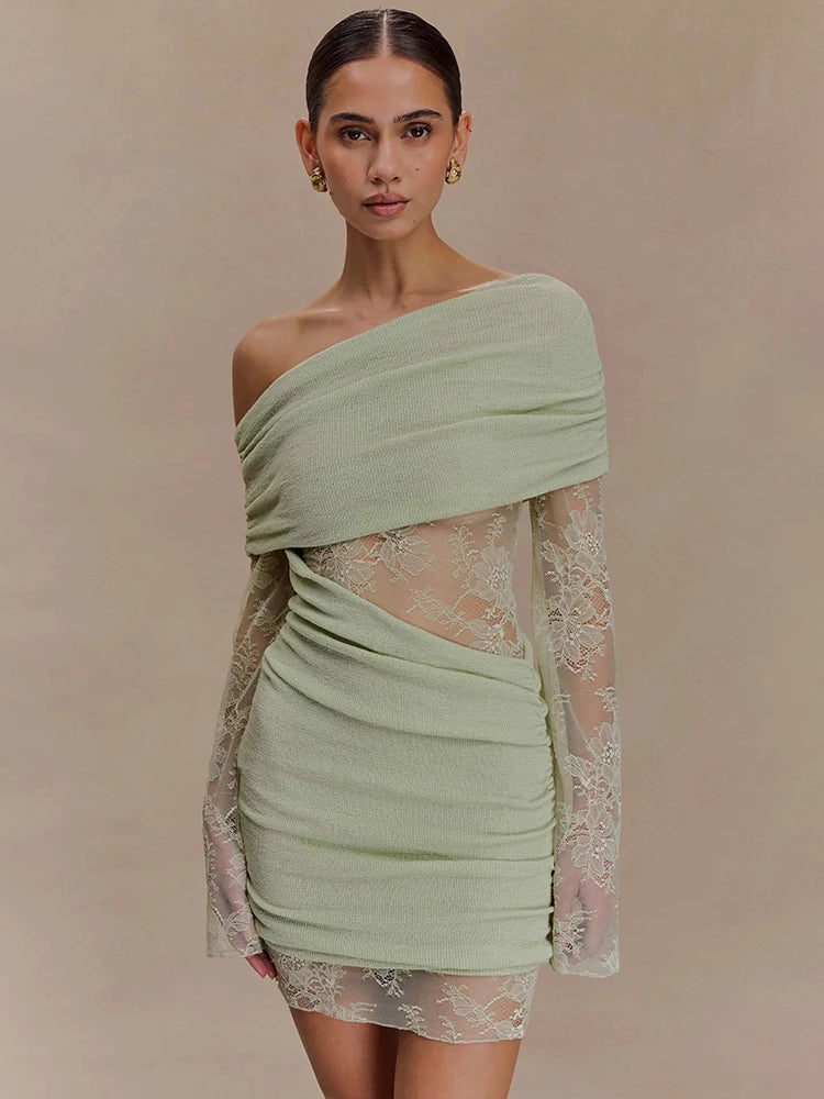 ANYA - שמלת מיני עם כתף אחת ותחרה שקופה