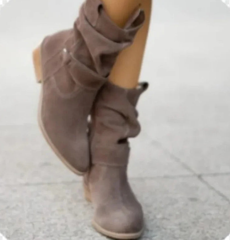 מגפי עקב דגם ARIA