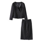 סט שני חלקים אלגנטי חצאית מידי ובלייזר בעיצוב מחויט ויוקרתי - PAS