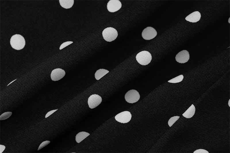 DOTTY - שמלת מיני עם נקודות, צווארון הולטר וגב פתוח