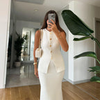 חליפת שני חלקים סרוגה וסט סגירת כפתורים וחצאית מקסי - ג'יילה