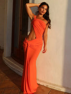 ASYRA - שמלת מקסי א-סימטרית עם כתף אחת וחיתוך פתוח