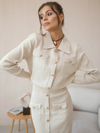 סט סרוג חולצה וחצאית מידי בעיטור כפתורים וכיסים - Danna